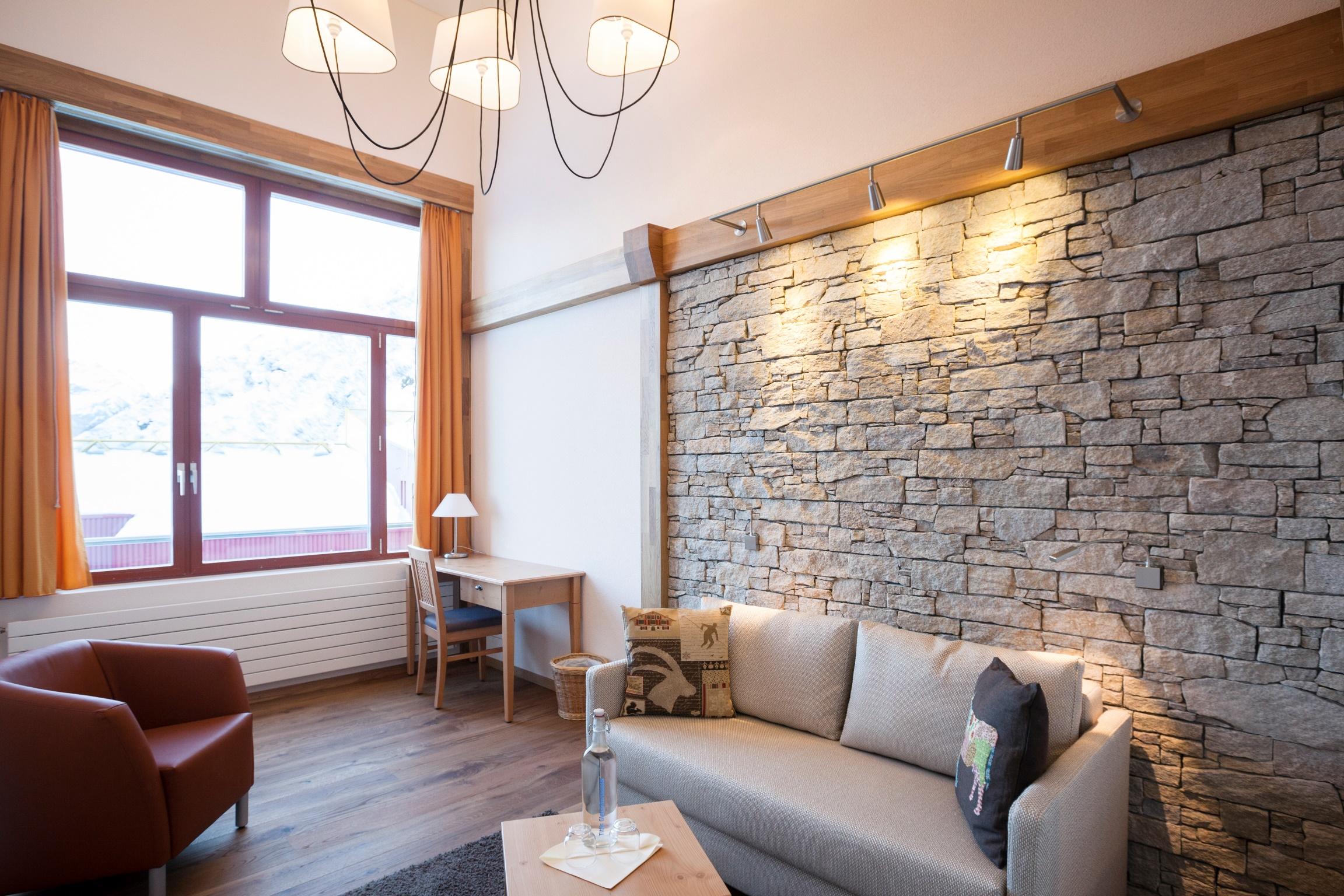 Berghotel Truebsee - Accessible Only By Cable Car Engelberg Room photo